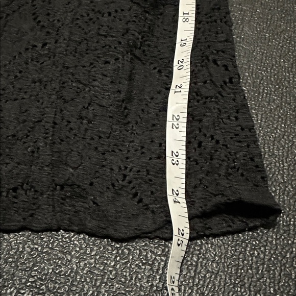 NWT Maurices Black Lace Long Sleeve Top size small - Picture 8 of 8